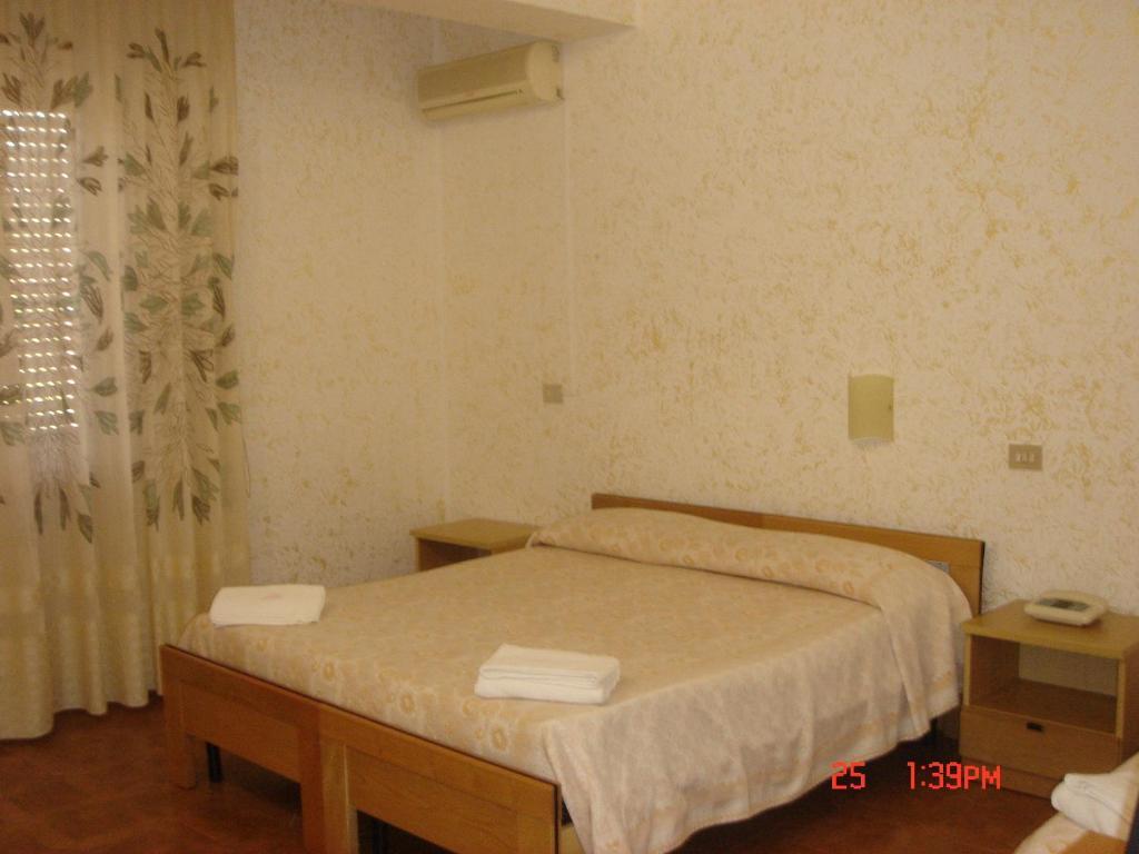 Hotel Ristorante Solari Briatico Quarto foto